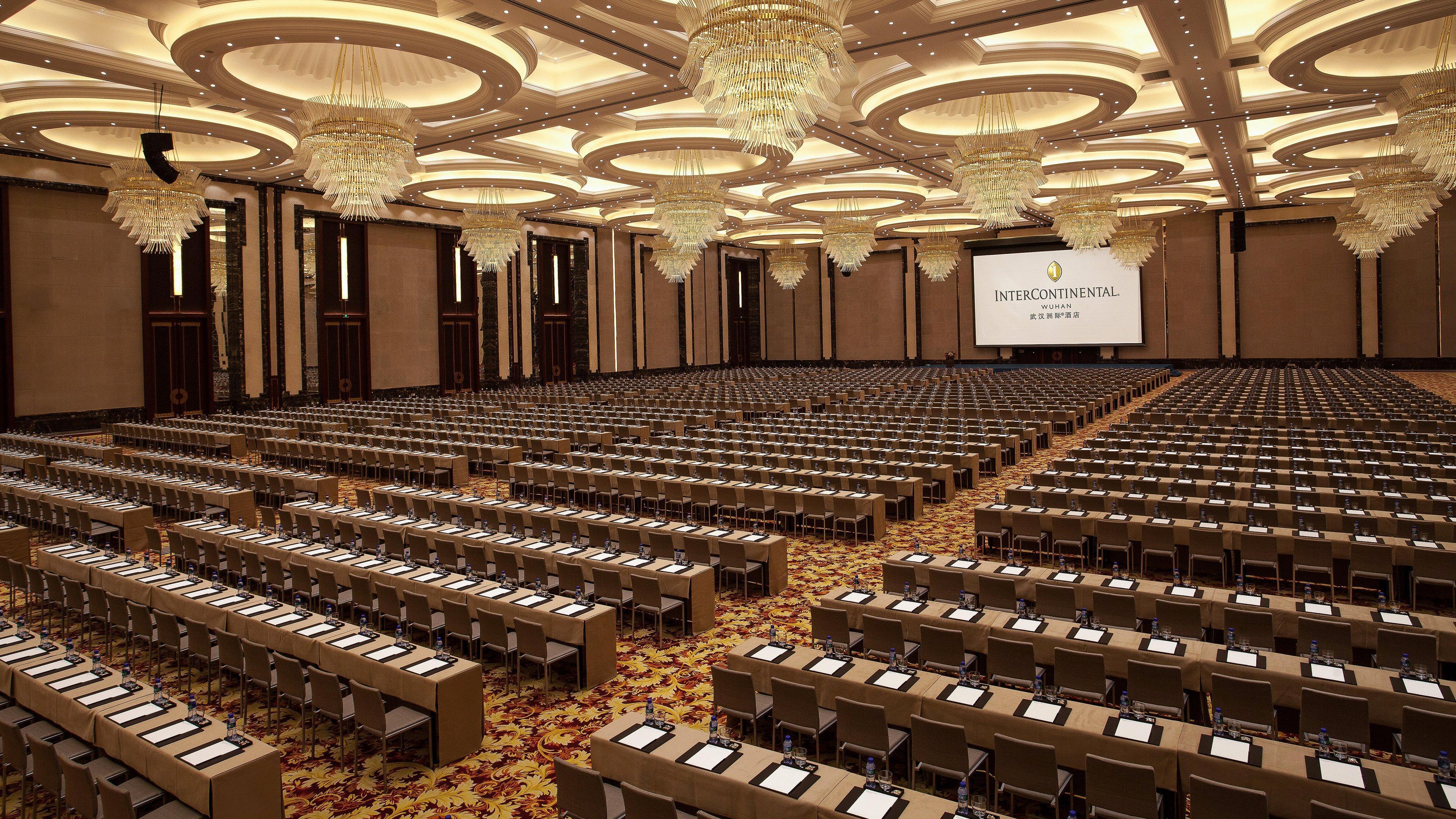 Intercontinental Wuhan By Ihg - Yangtze River View Exterior foto