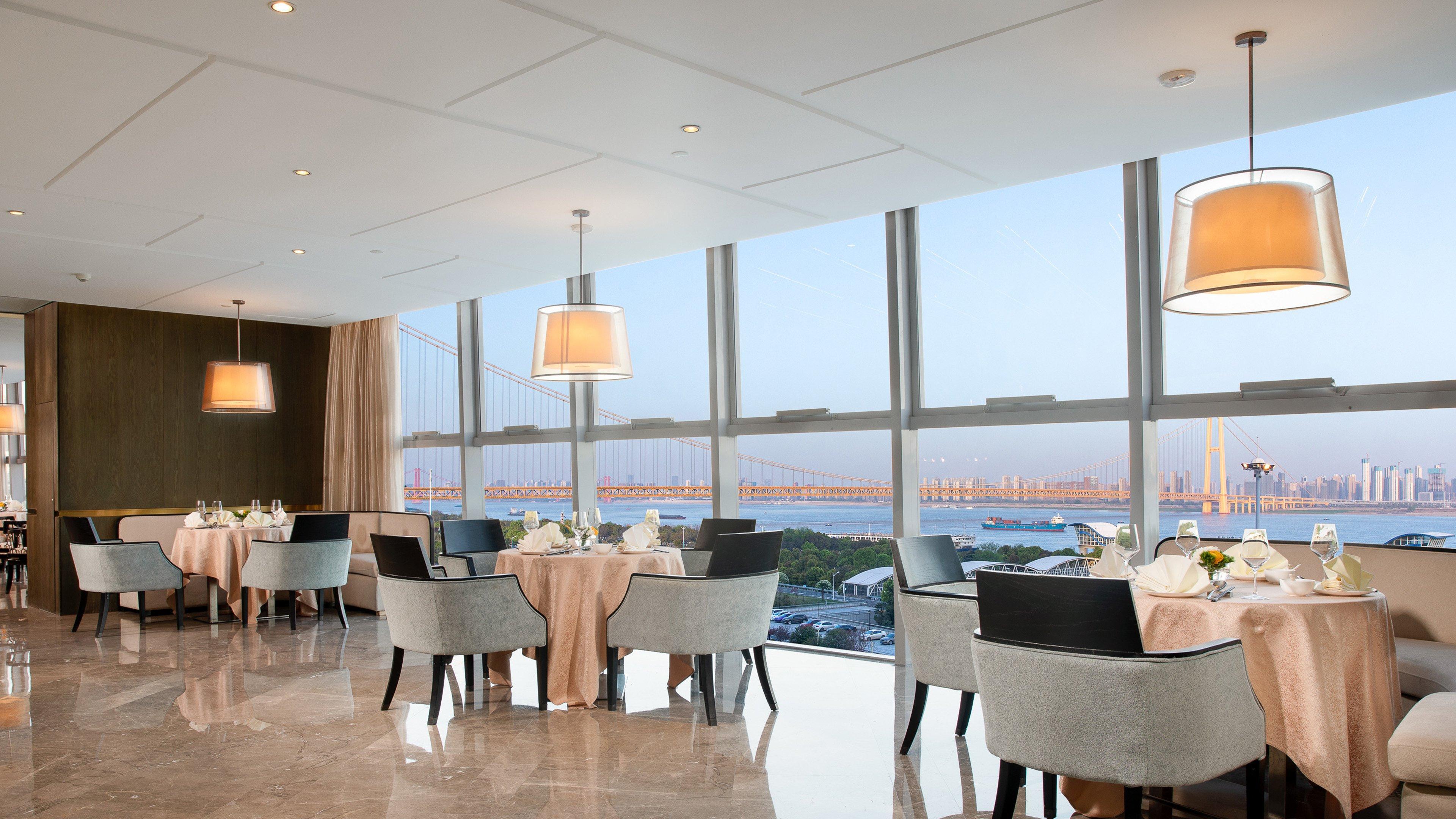 Intercontinental Wuhan By Ihg - Yangtze River View Exterior foto